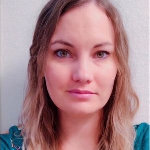 Meet your Posher, Laci